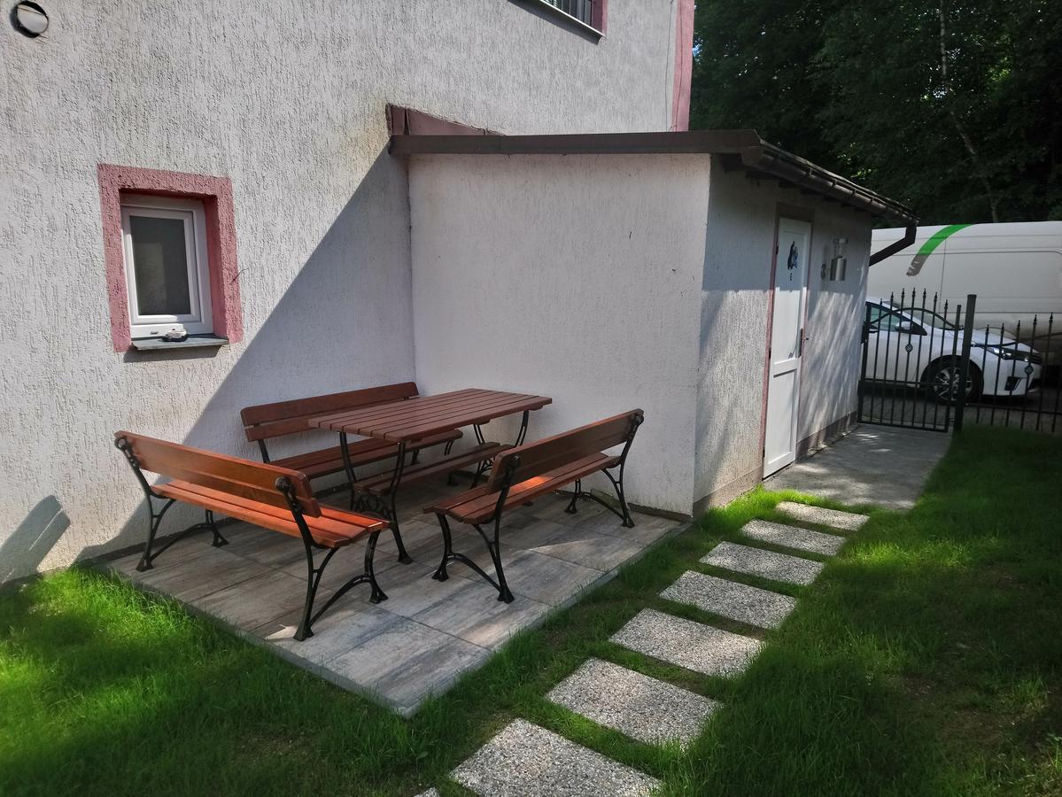 Penzion U Krtka Kraslice Exteriör bild